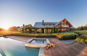  Spicers Peak Lodge  Мэривейл